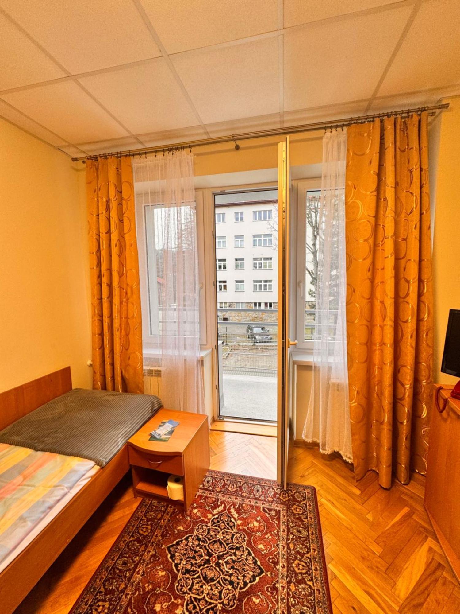 Hotel 20 Wojskowy Szpital Uzdrowiskowo-Rehabilitacyjny W Krynicy -Zdroju Krynica-Zdrój Zewnętrze zdjęcie